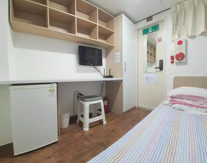 ペンション Irich House