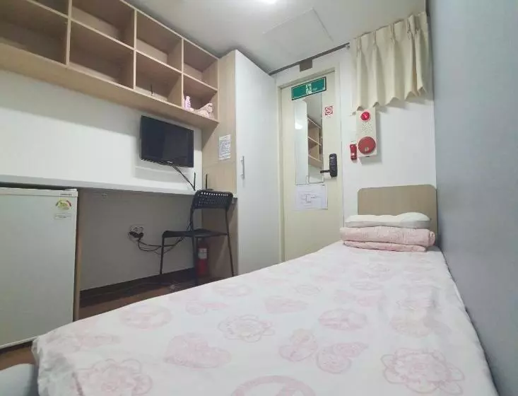 ペンション Irich House