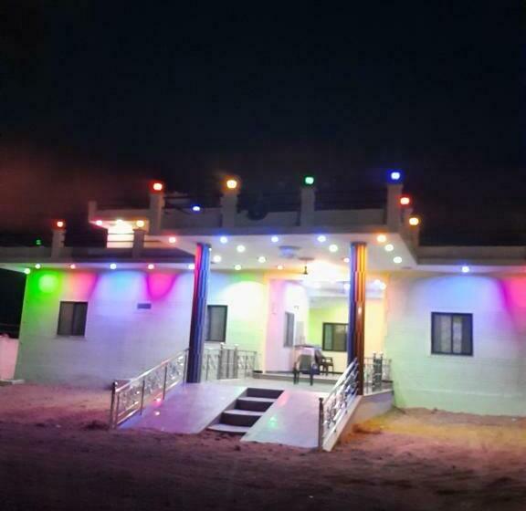 펜션 Jyoti Guest House & Restaurant