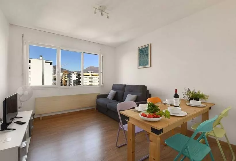 Santi Apartment Few Min From Lake   Happy Rentals