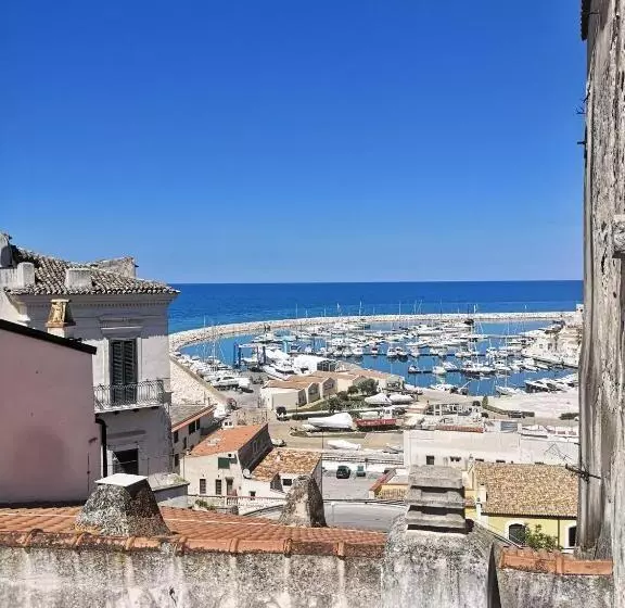 Torre D Oriente