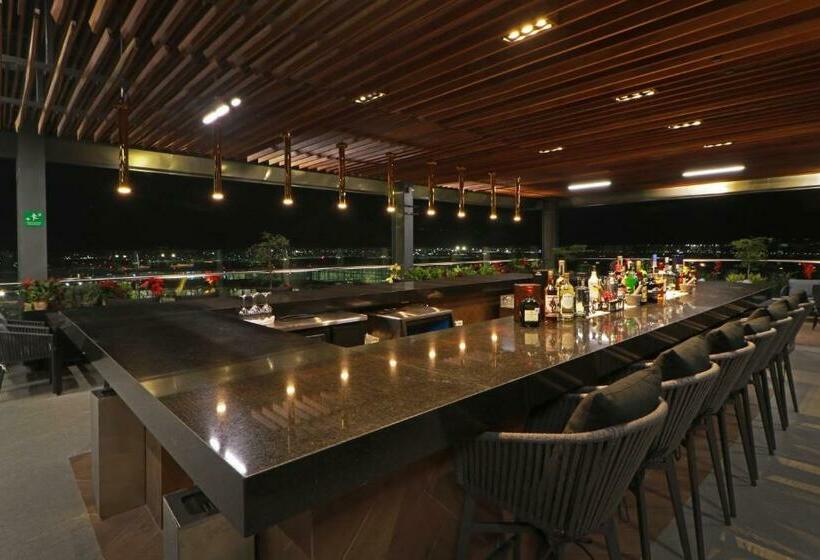 فندق Holiday Inn & Suites   Mexico Felipe Angeles Airport, An Ihg