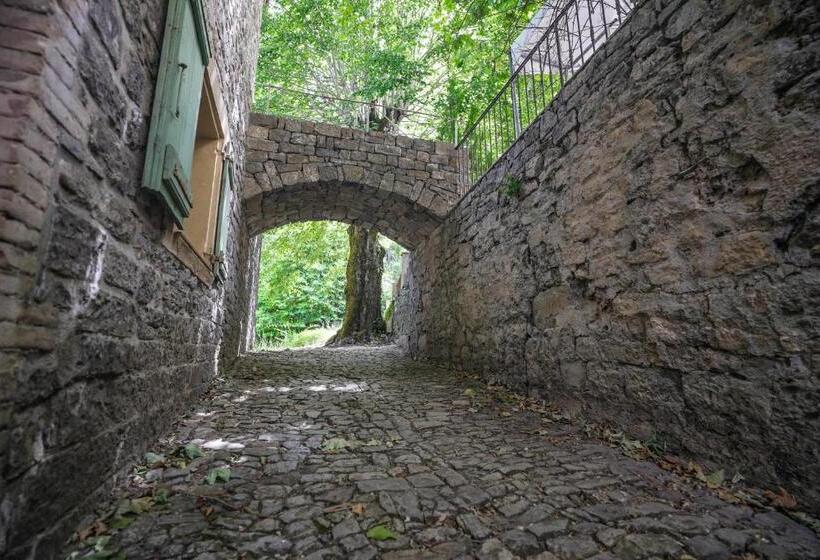 בית מלון כפרי Montrieux Le Hameau