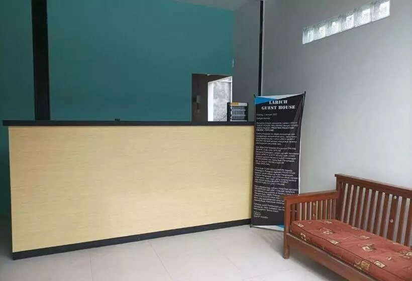 Hotelli Reddoorz Near Stasiun Batang