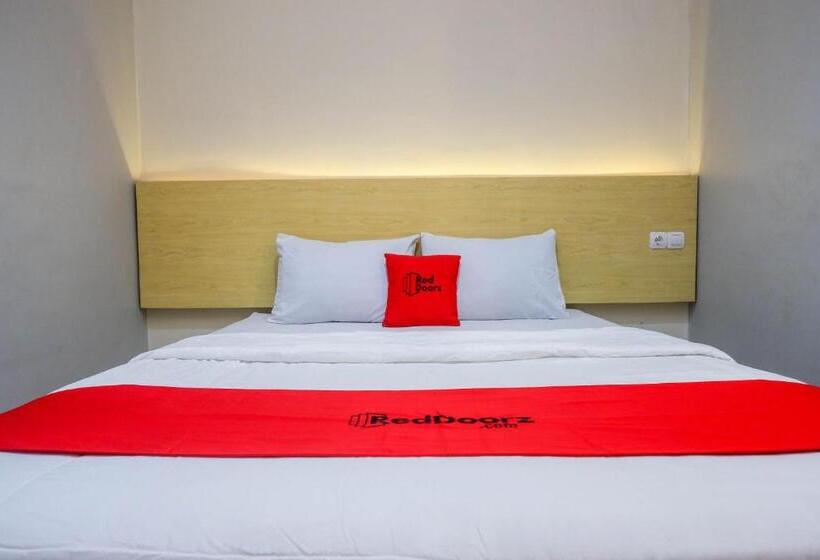 فندق Reddoorz Near Stasiun Batang