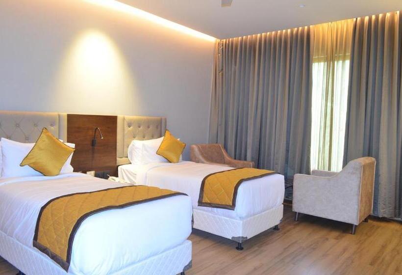 Hotelli The Aurum Subrahmanya