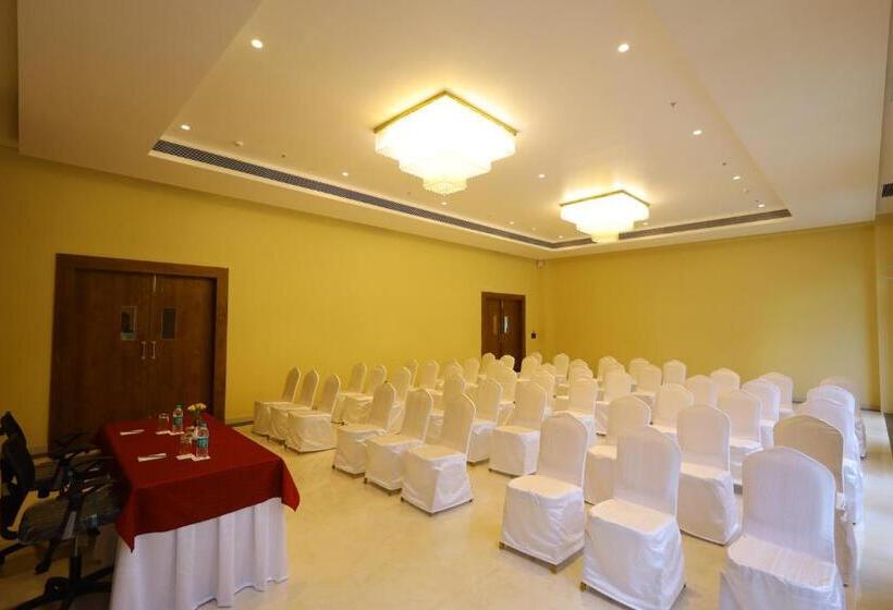 Hotelli The Aurum Subrahmanya