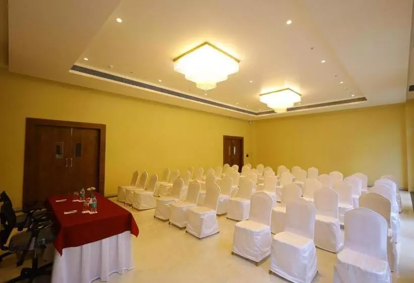 ホテル The Aurum Subrahmanya