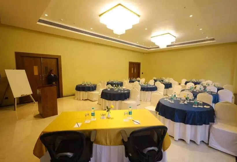 ホテル The Aurum Subrahmanya