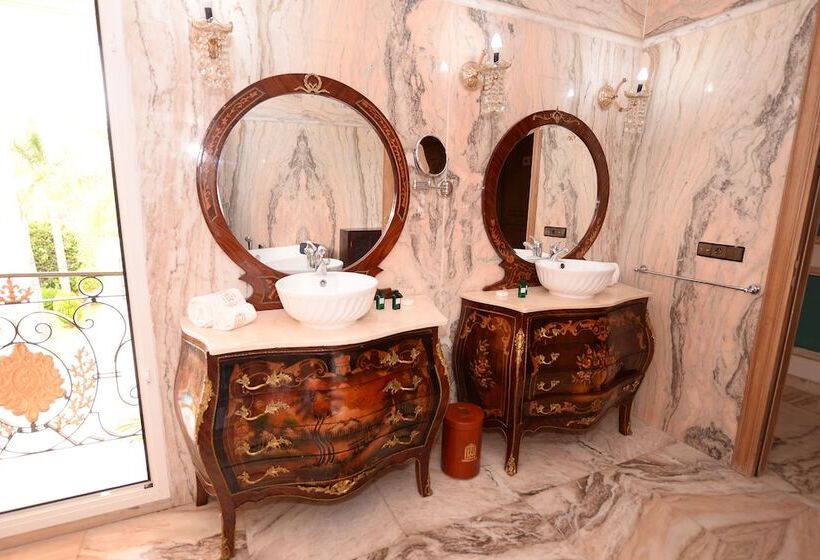 Hotel The White Palace Rabat