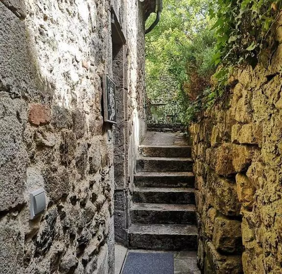 Majatalo Chambres Auberge De Thorrenc