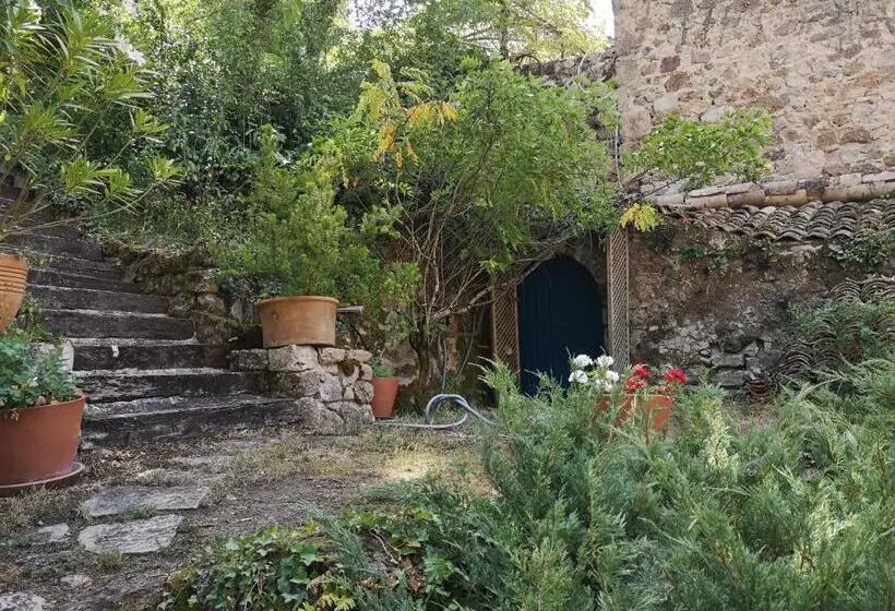 Majatalo Chambres Auberge De Thorrenc