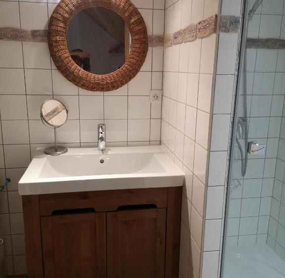 Pensiune Chambres Auberge De Thorrenc