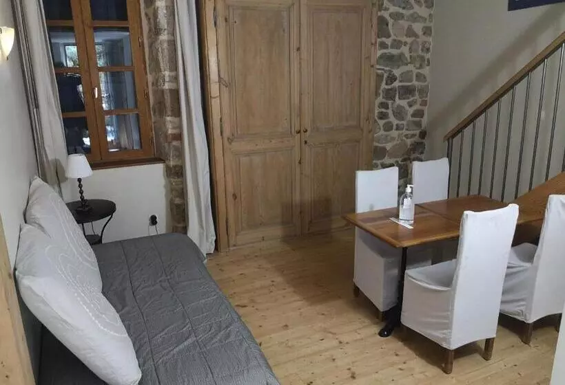Majatalo Chambres Auberge De Thorrenc