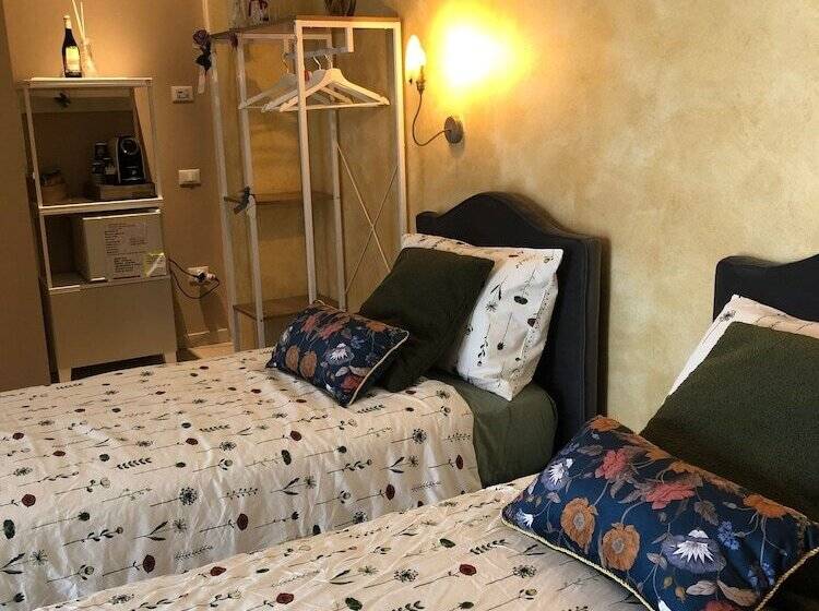 פנסיון Room In B&b   Casa Belvedere   Complimentary Wifi And Private Parking