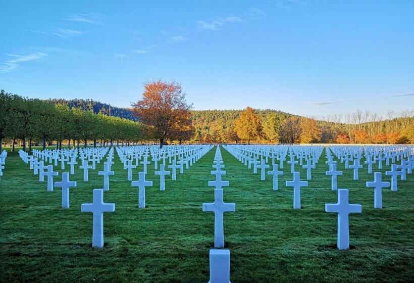 Bed & Breakfast Ferme Fortifiée D Enguenard