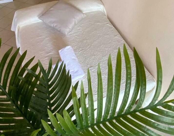 Bed and Breakfast Melissa Suites