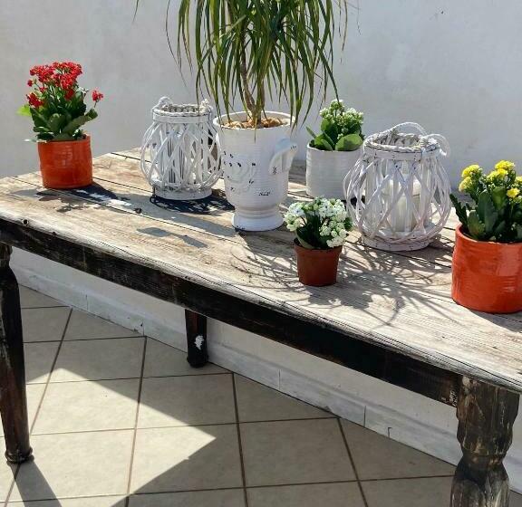 Bed and Breakfast Melissa Suites