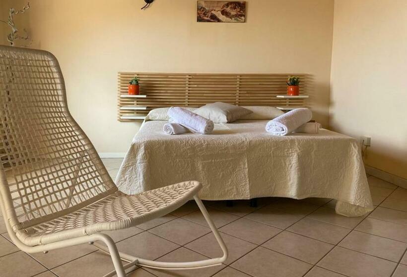 Bed and Breakfast Melissa Suites