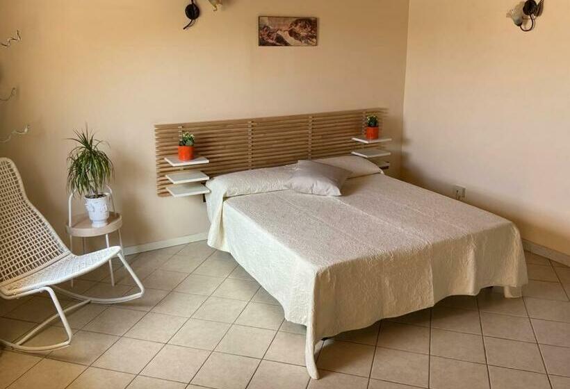 Bed and Breakfast Melissa Suites