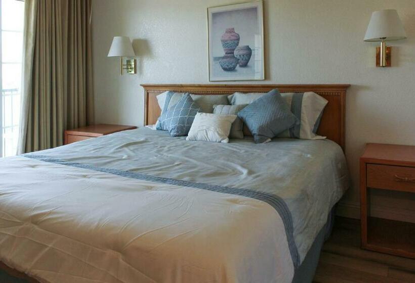 فندق Lodge On The River