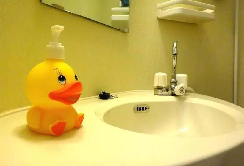 Sicily Hotel   Beijing Railway Station Temple Of Heaven Dongmen Subway Station