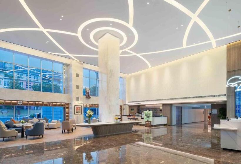 Hotel Holiday Inn Express Wuhan Jinyin Lake