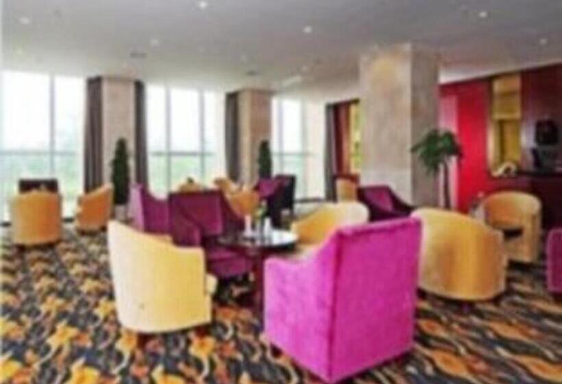 Hotel Wuhan Newport International