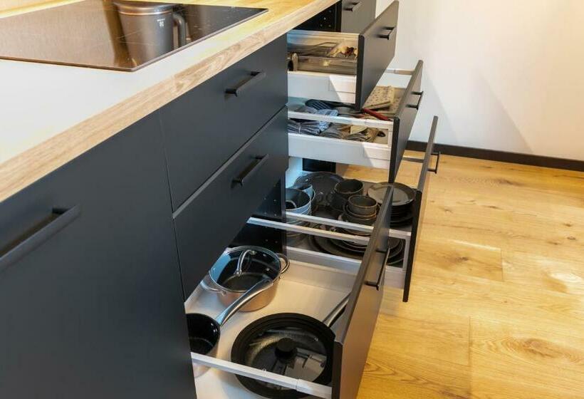 Pärnu Ringi 1 Exclusive City Centre Apartment
