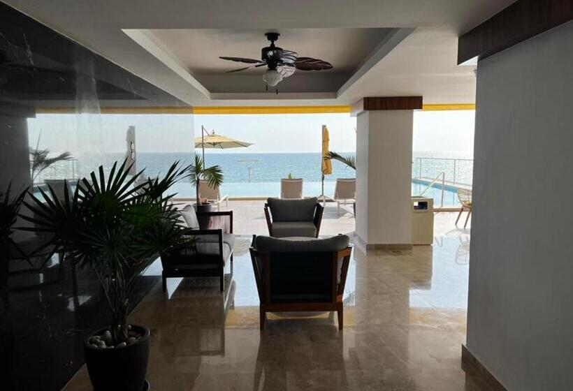 Luxury Condo En Malecón, Alberca Infinity & Jacuzzi