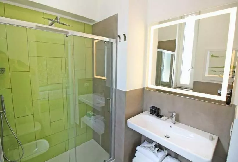 تختخواب و صبحانه Le Camere Del Tappezziere