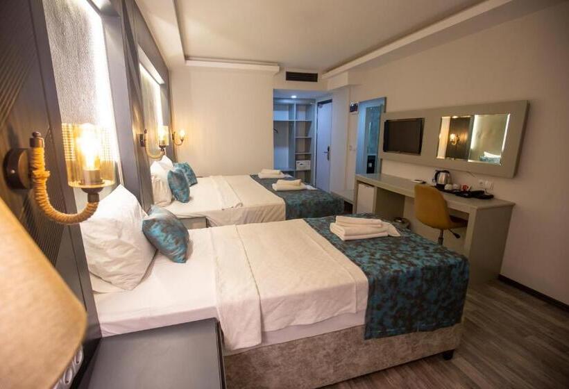 فندق Anya Resort