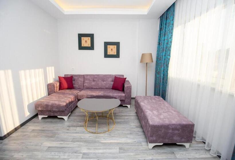 فندق Anya Resort