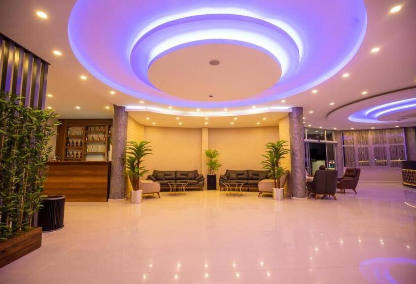 فندق Anya Resort