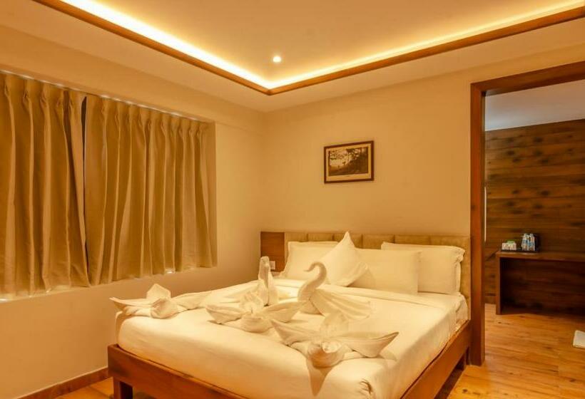 Hotel Chithara Comforts