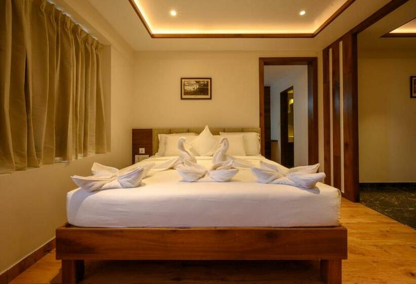 Hotel Chithara Comforts