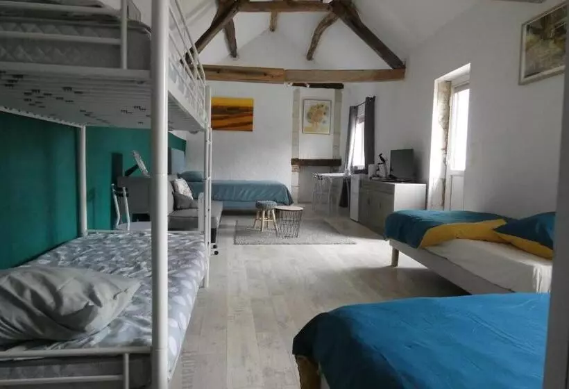 ベッドアンドブレックファースト Le Héron Bleu De La Brenne