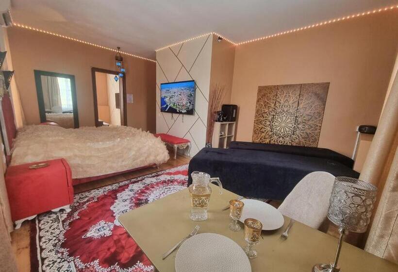 مبيت وإفطار Suite Chic By Les Spa De Venus