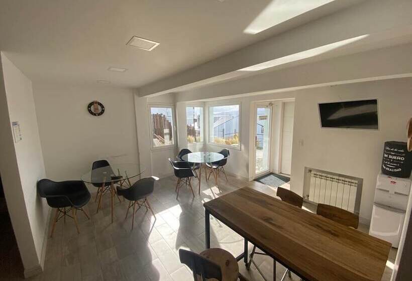 ベッドアンドブレックファースト Patagonia Signature