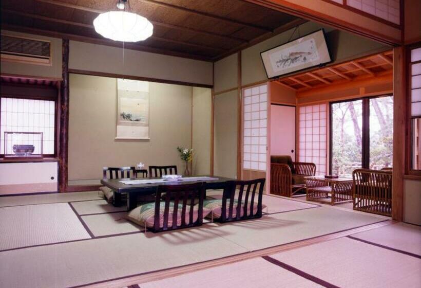 فندق Itsuura Kanko