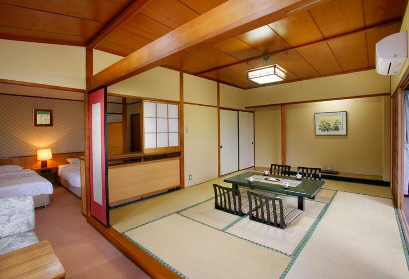 فندق Itsuura Kanko