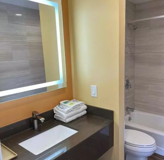 ホテル Walnut Inn & Suites West Covina