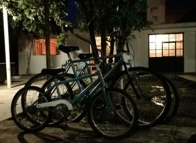 Pension Club De Veraneantes Tulumba Hostel Y Suites