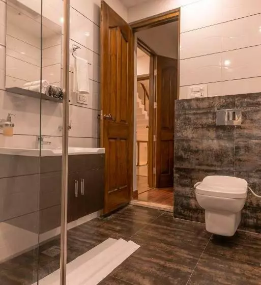 Majatalo Kunwar Villa