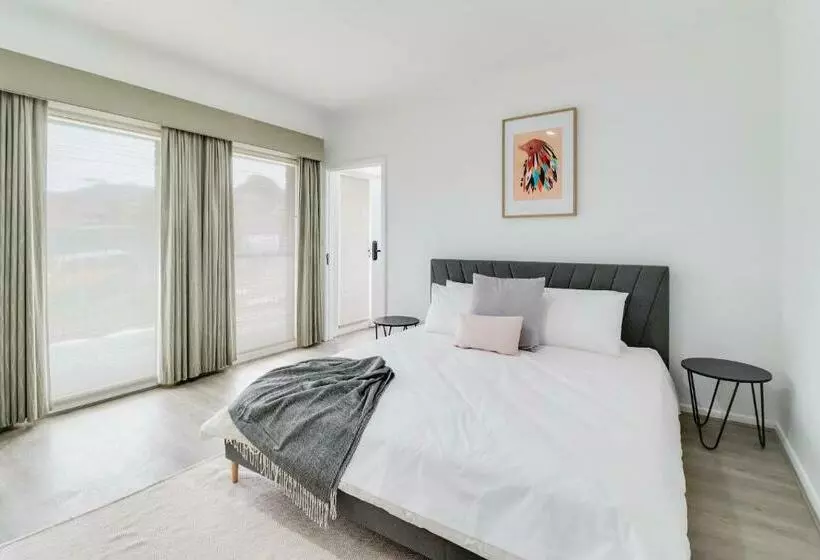 Retkeilymaja Highton Accommodation