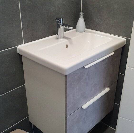 Davin City Aparments   Self Check In