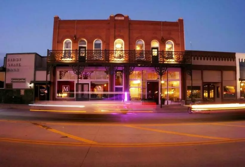 Hotelli Mulberry Inn