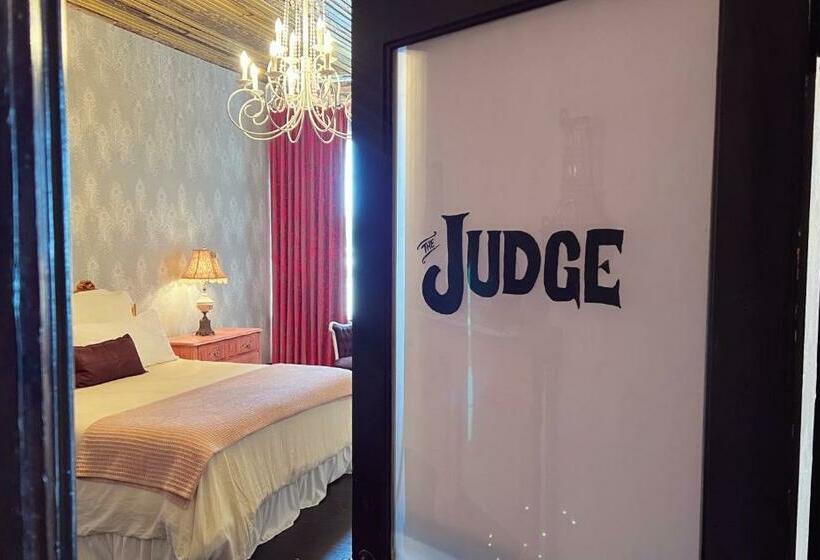 Отель Mulberry Inn