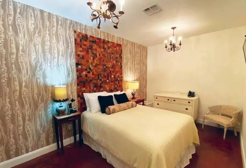 Hotelli Mulberry Inn