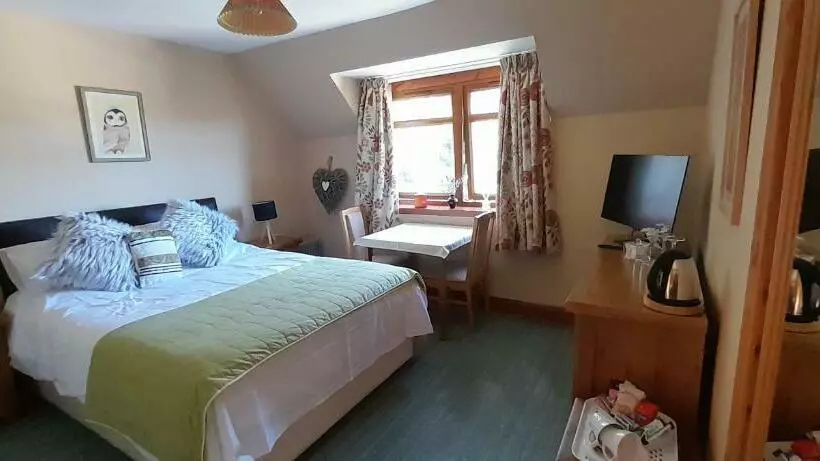 Majatalo Caisteal Liath House